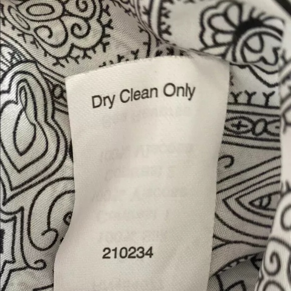 Women’s CAbi Top Size Small - Picture 6 of 7